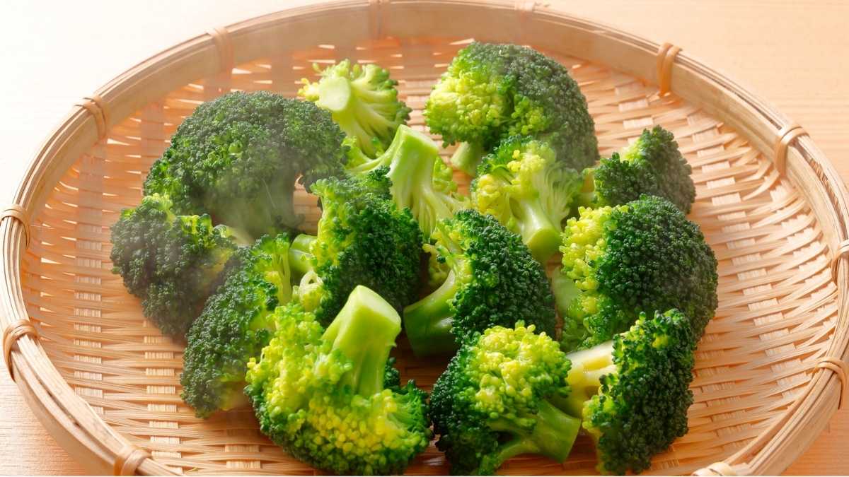 Broccoli (5g fiber per cup)
