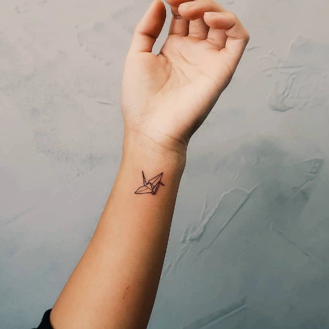 Fine Line Geometric Origami Crane