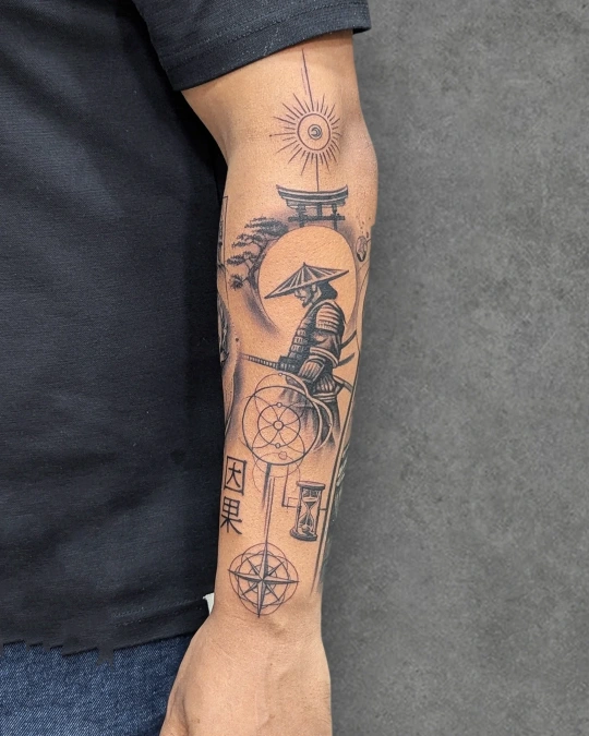  Fine Line Geometry And Samurai Silhouette