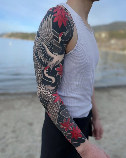 Graceful Cranes And Red Maple Leaf Sleeve