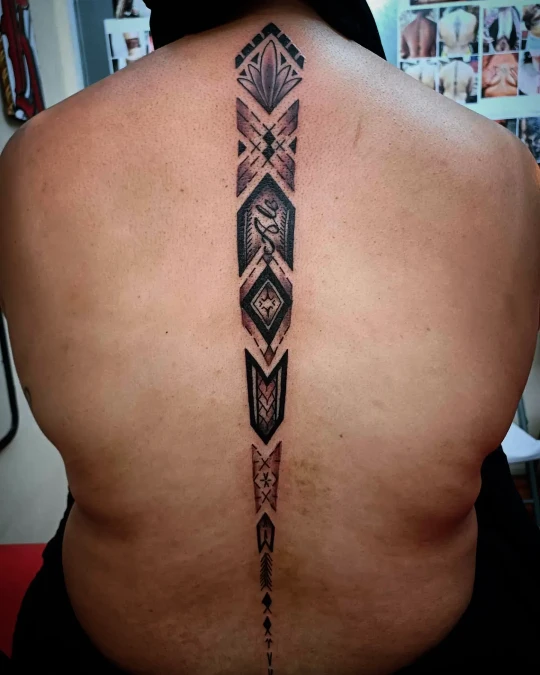 Heavy Geometric Shapes And Downward Arrows