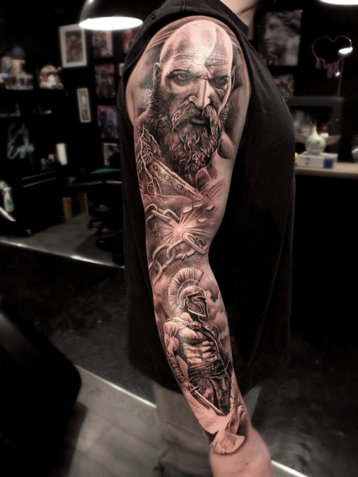Heavy Warrior Portrait And Glowing Chain Sleeve