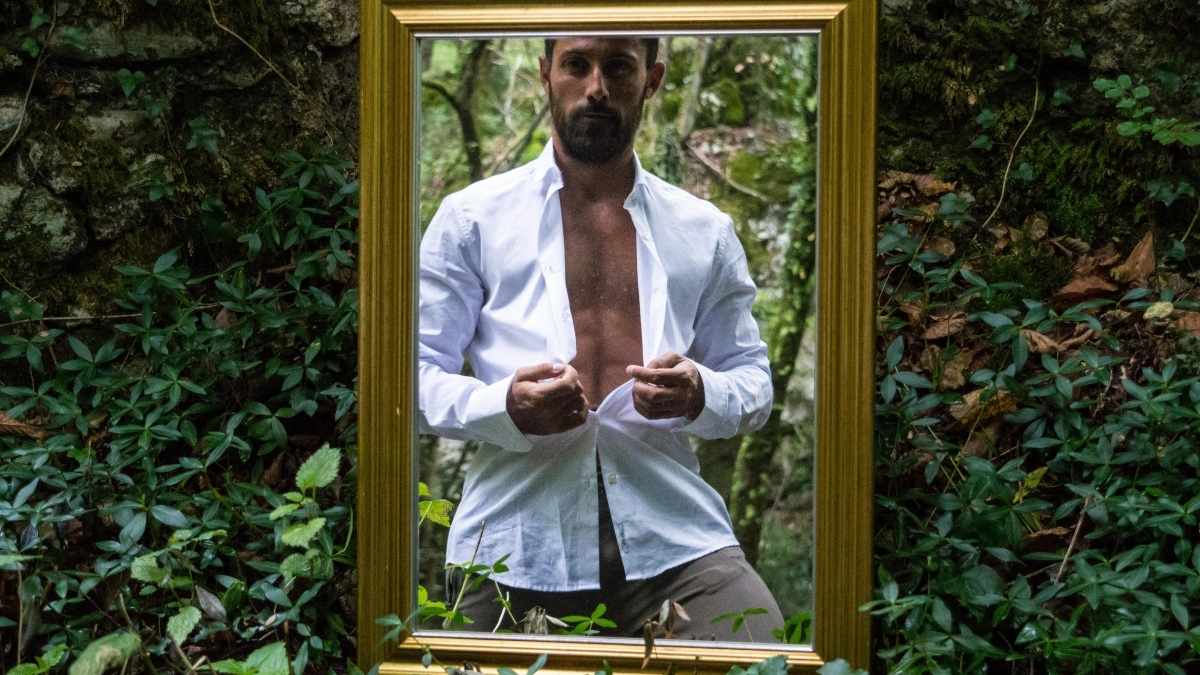 How to Start Embracing Your Authentic Self (A Practical Guide)