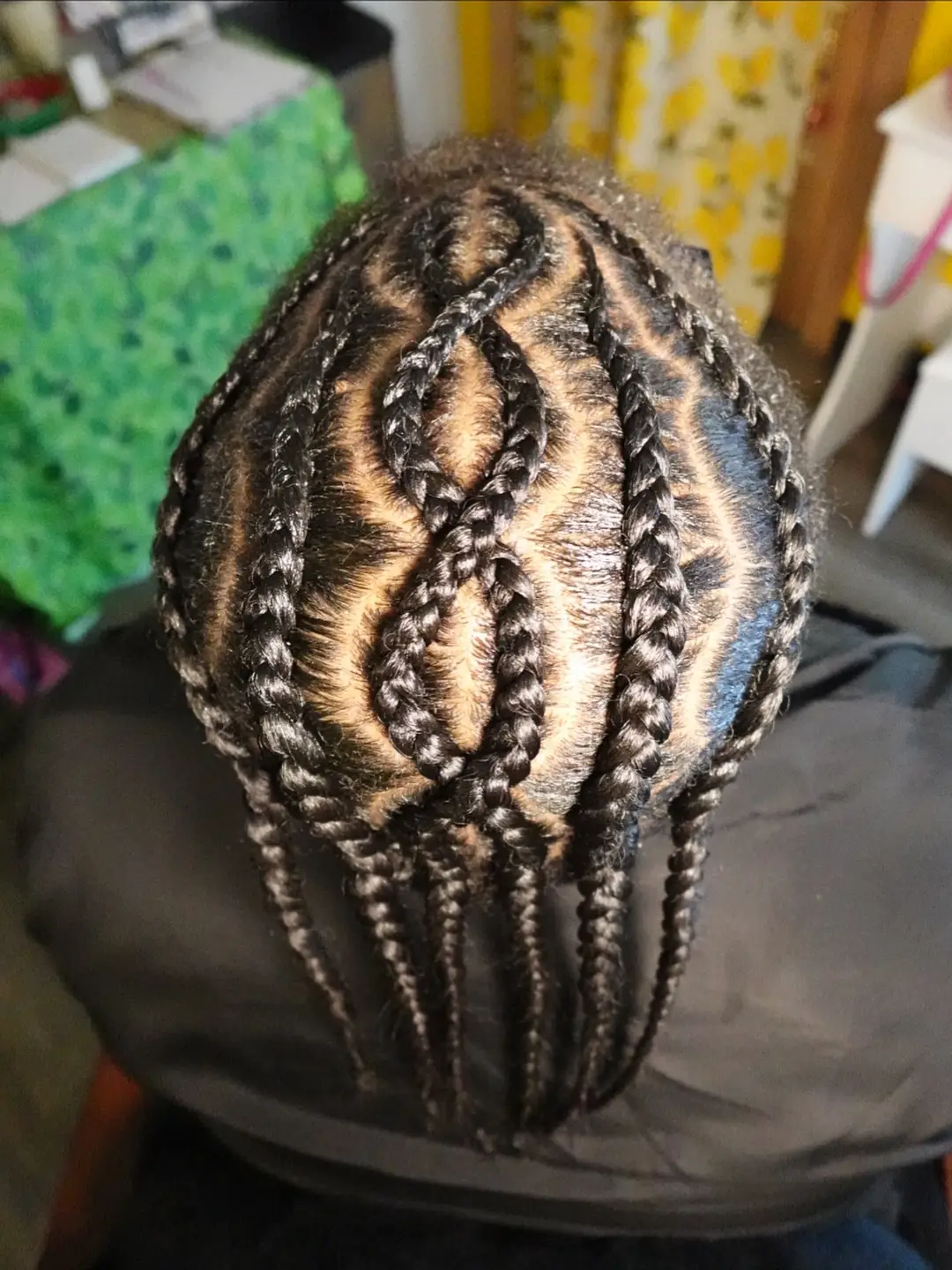 Infinity Pattern Cornrows