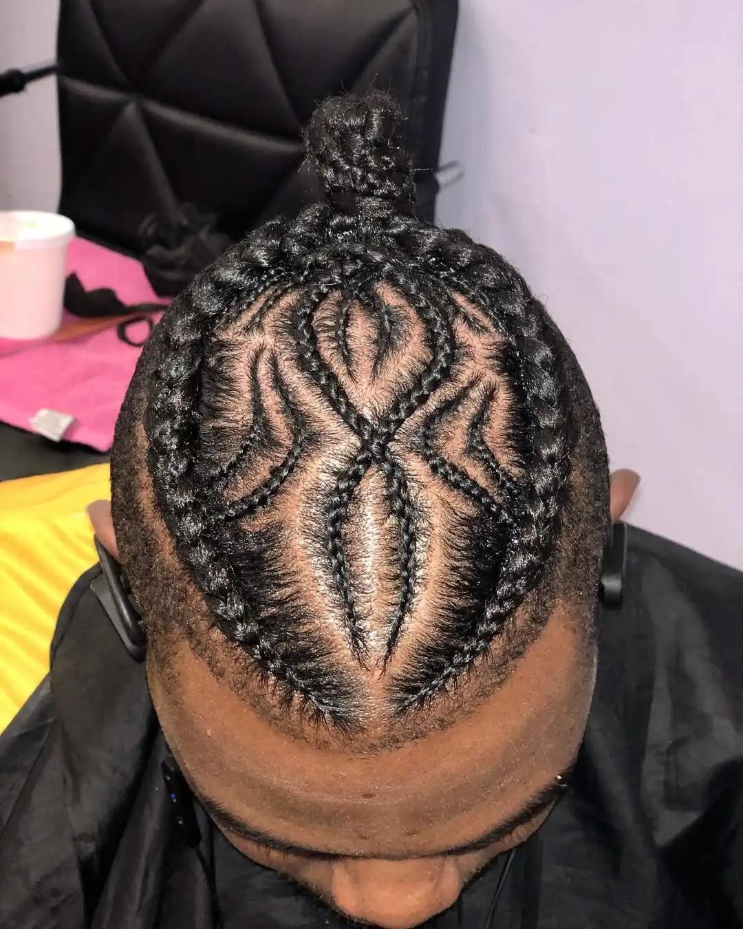 Interwoven Crown Design