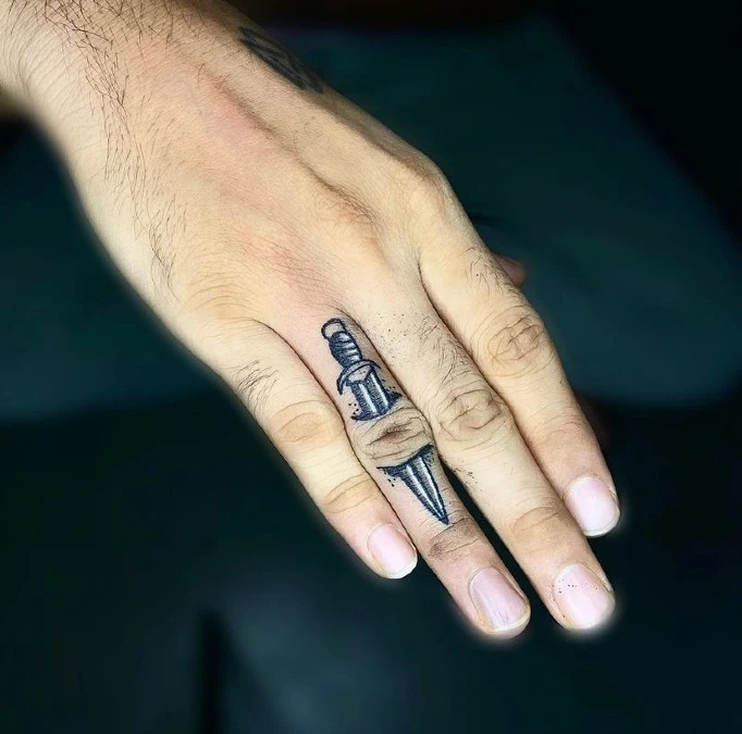 Piercing Dagger Finger Illusion