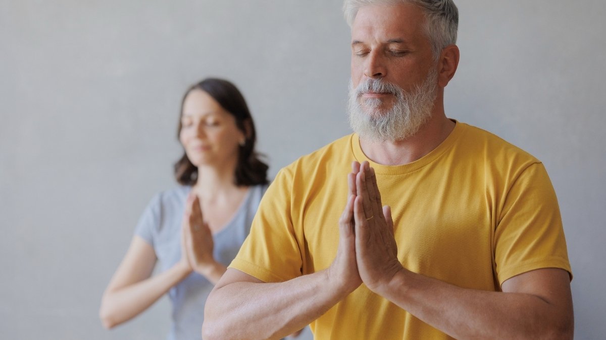 Practice Gratitude for 2 Minutes Daily (The Mental Health Longevity Boost)