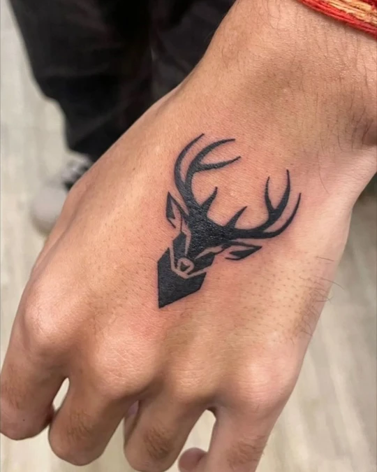 Solid Geometric Stag Anchor