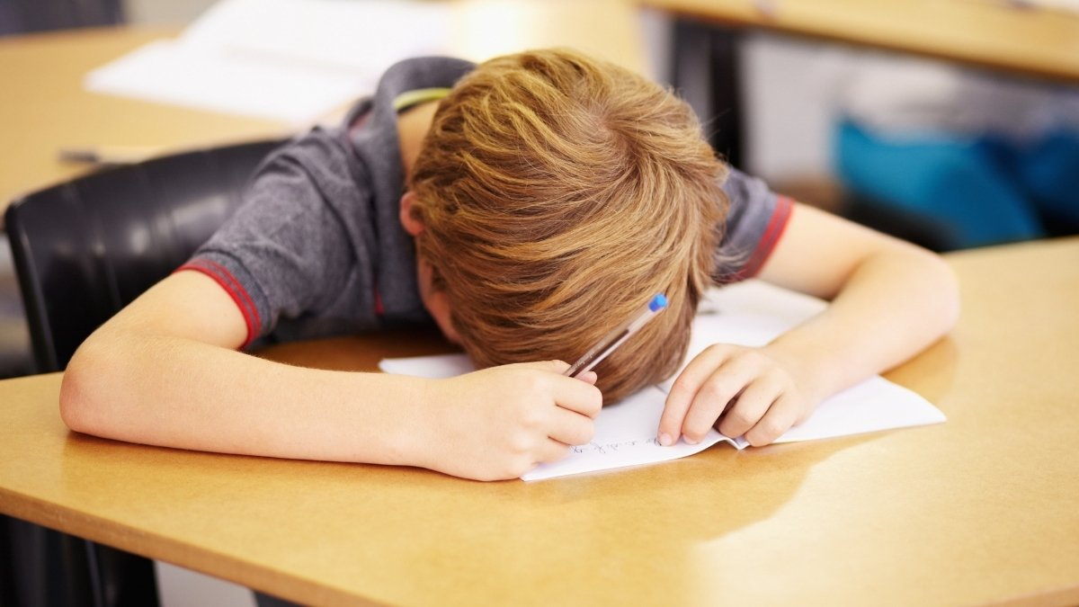 Common Obstacles to Getting 7 Hours of Quality Sleep