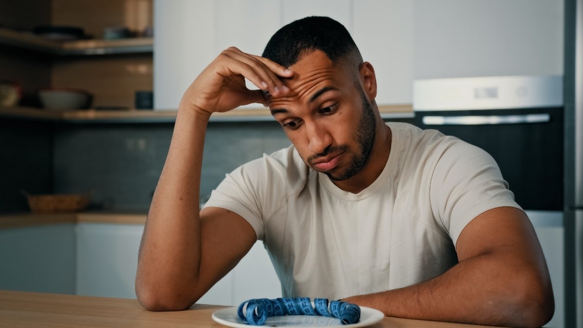 The Hidden Warning Signs: How to Recognize When Men Are Struggling