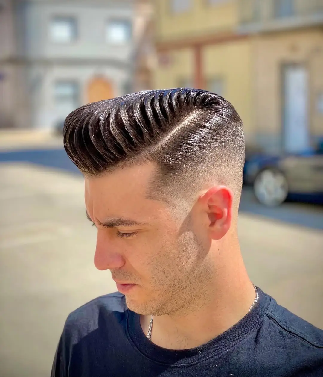 The Sculpted Wavy Pompadour