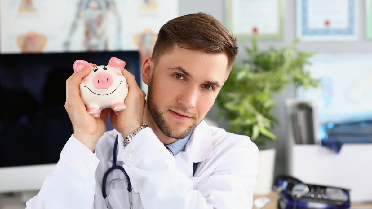 When to Go to Urgent Care (Save Time and Money)