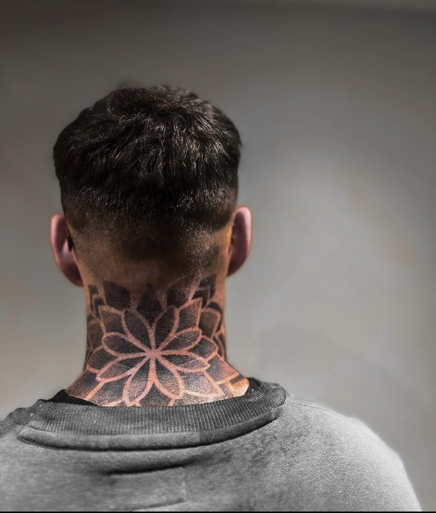 Negative Space Geometric Floral Back Collar