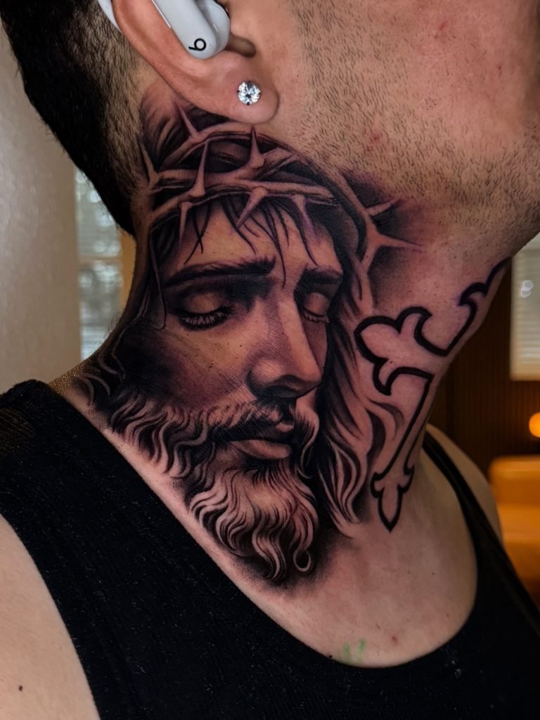 Realistic Crowned Portrait With Bold Framing